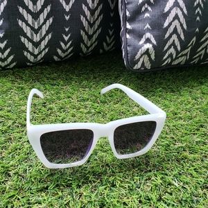 EYE JEWELRY | Cool White Sunglasses